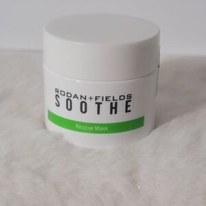 Rodan + Fields Soothe Rescue Mask Luxury Skincare